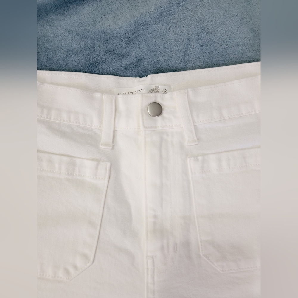 Altar'd State High Waist Sailor Tile White Shorts Size 27 - Picture 5 of 12